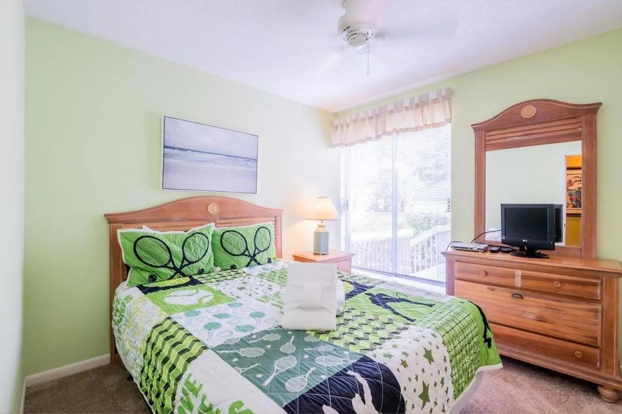 1582 Lagoon * Hilton Head Island