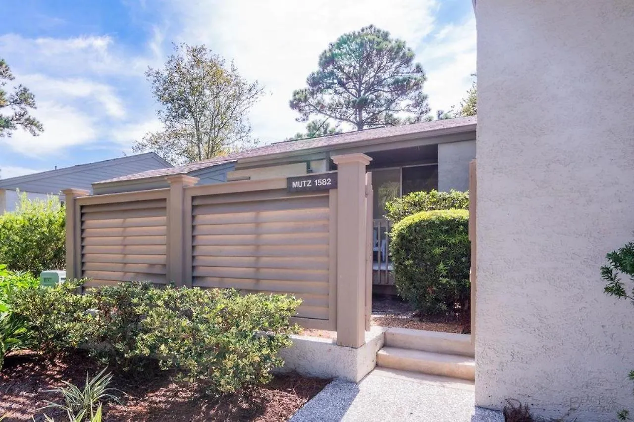 1582 Lagoon Hilton Head Island