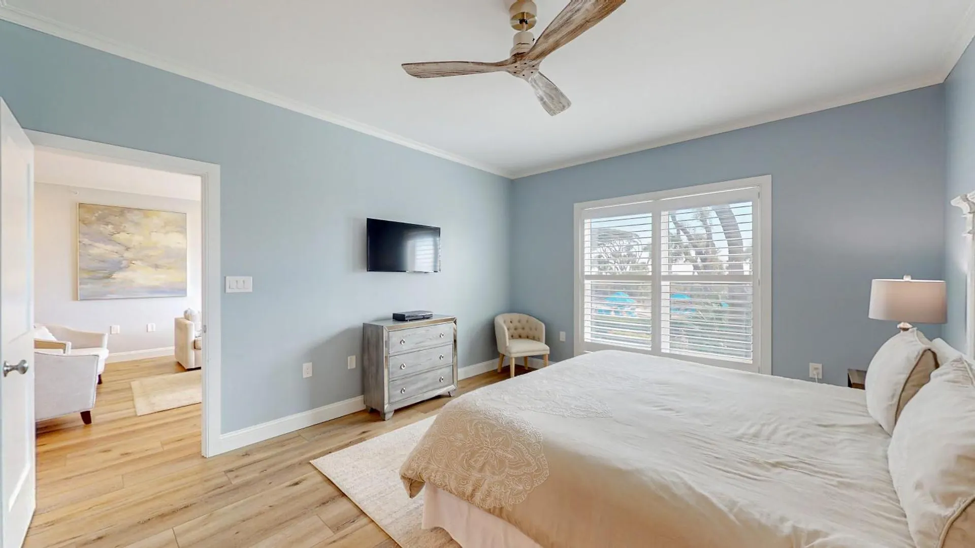 5107 Hampton Place South