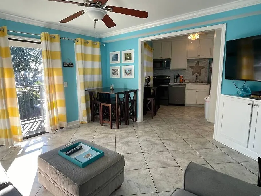 Bliss 2 Bedroom Oceanview Free Bikes/chairs! Hilton Head Island
