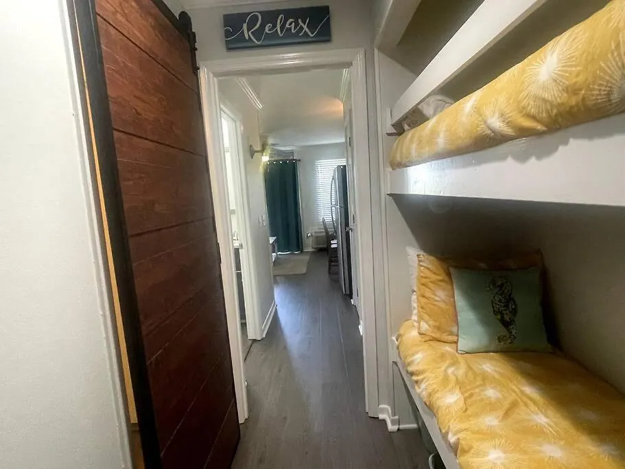 Mermaid Cove Oceanview At Coligny Apartment