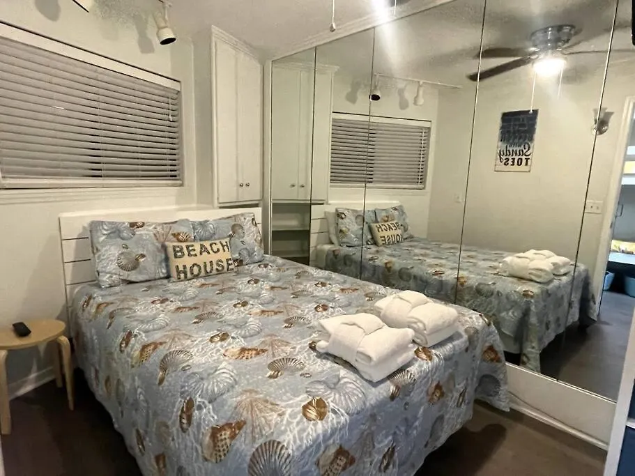 Apartment Mermaid Cove Oceanview At Coligny
