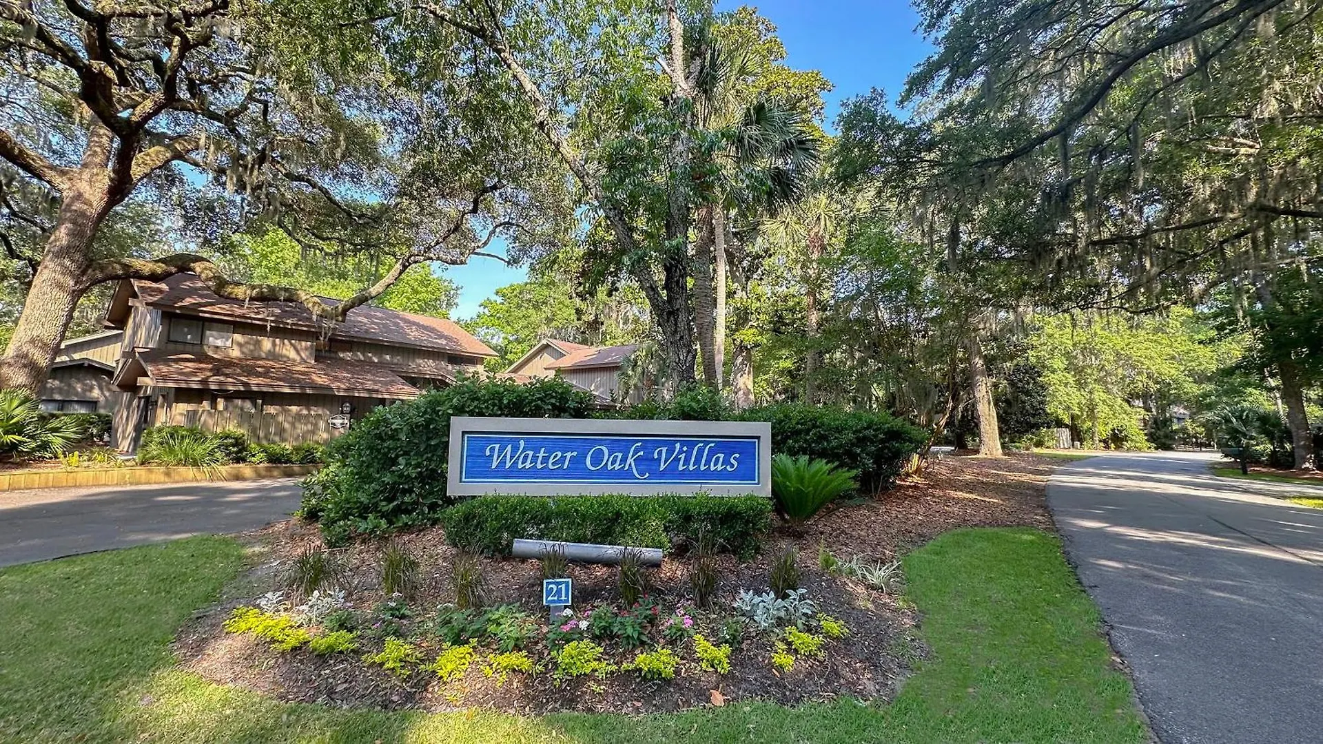 27 Water Oak * Hilton Head Island