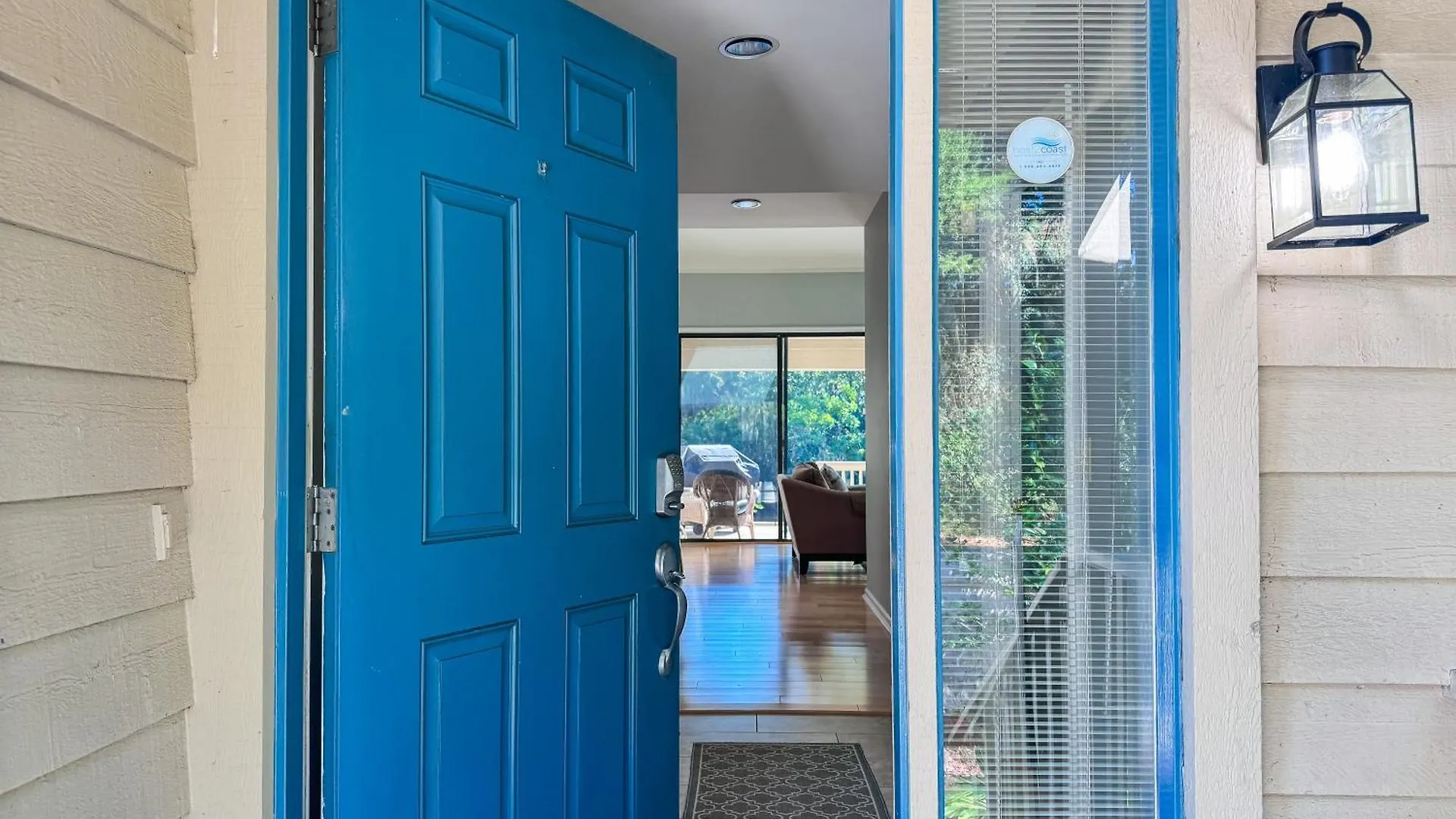 3318 Forest - Host2coast