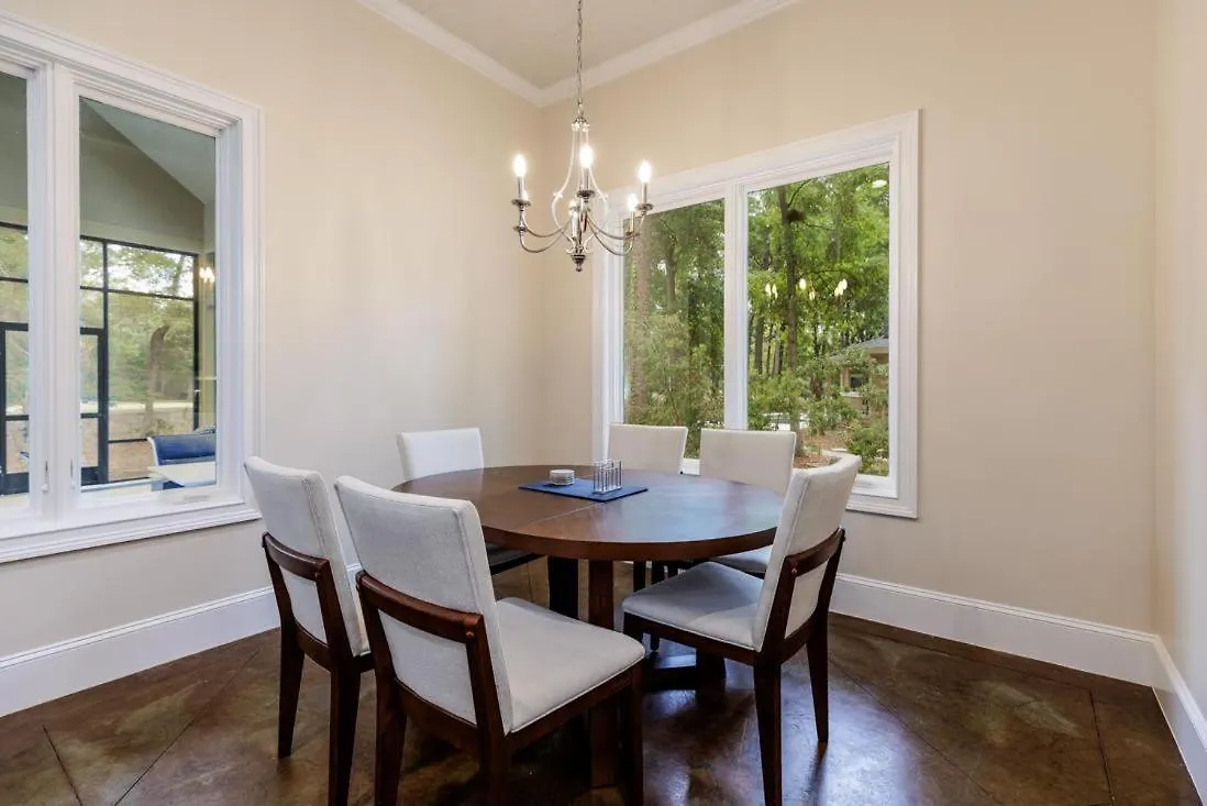 27 Kingston Rd. * Hilton Head Island