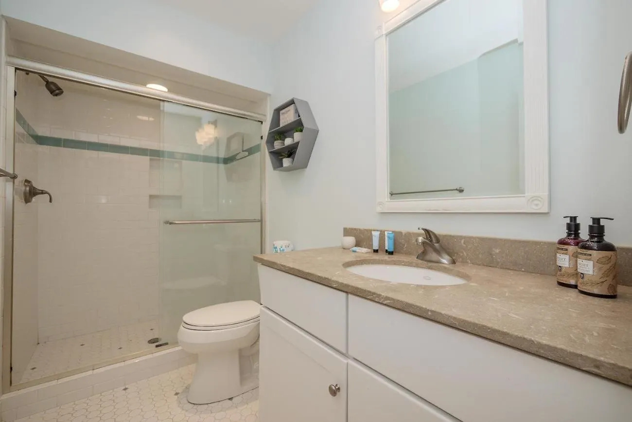157 N. Sea Pines Dr. * Hilton Head Island