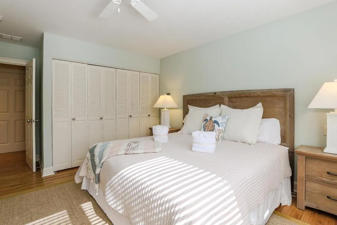 157 N. Sea Pines Dr. * Hilton Head Island