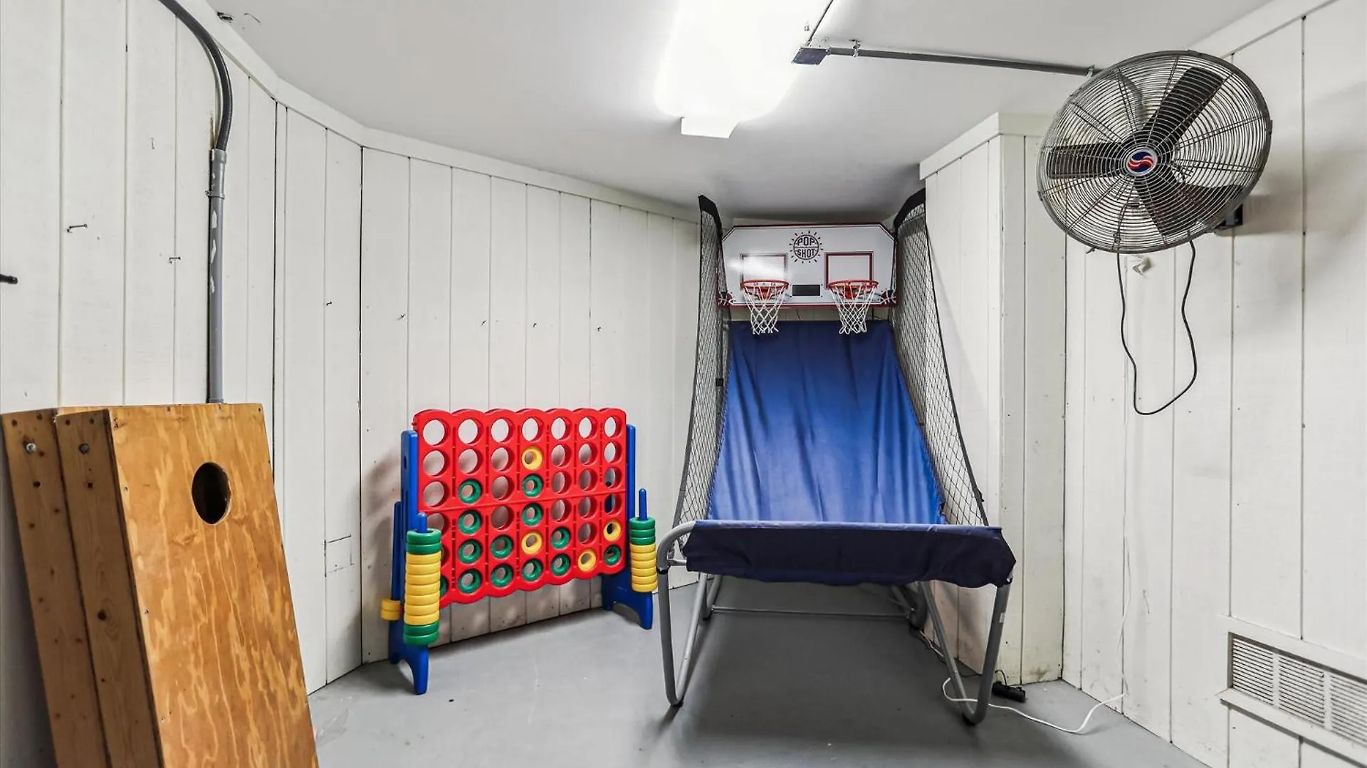 度假居 9 Singleton Place- Renovated, Oceanfront, Pool, Elevator, Free Activities Included 希爾頓黑德島