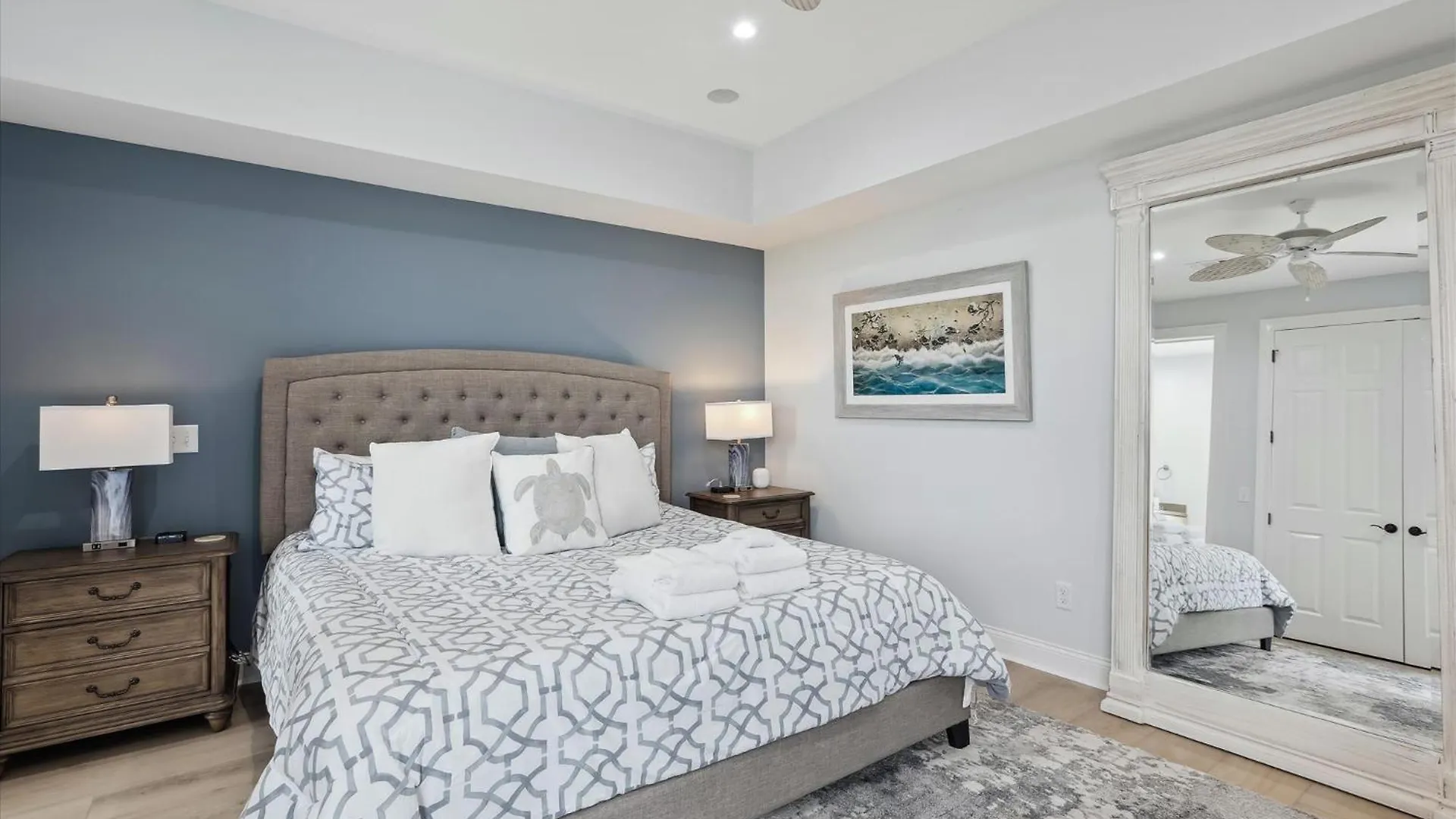 7 Singleton Place- Oceanfront, Private Pool, Renovated, Free Activities Included 度假居 *