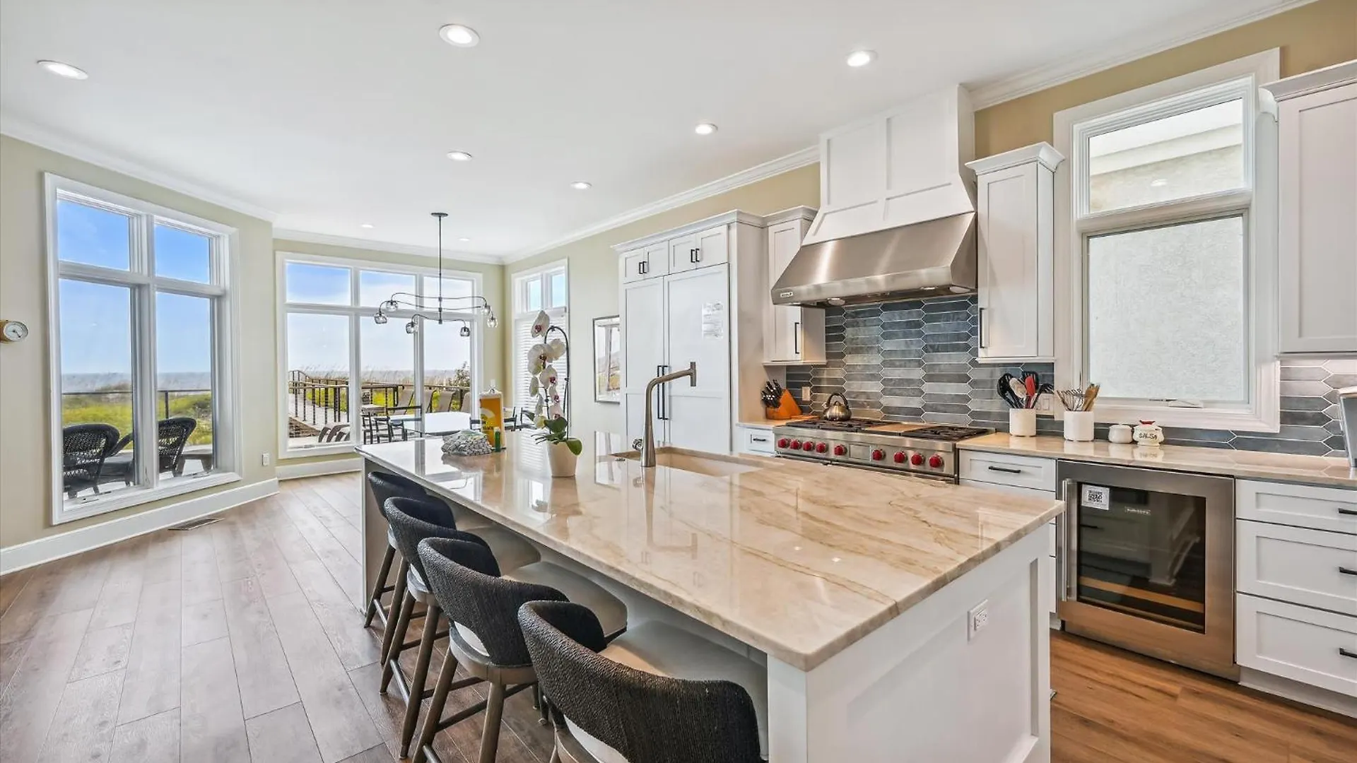 4 Collier Rd- Oceanfront, Private Pool, Elevator, Free Activities Included Île de Hilton-Head