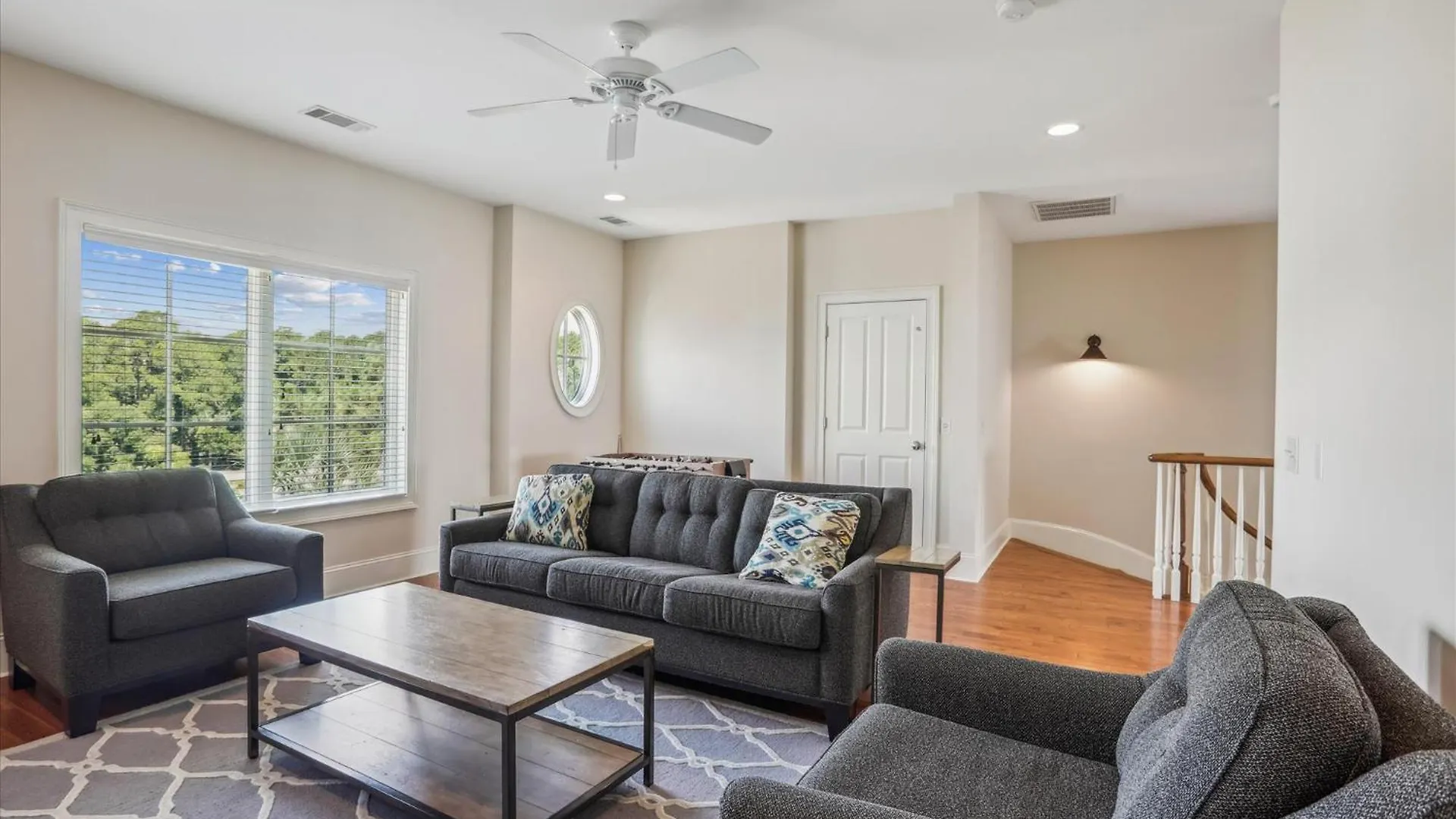 21 Horvaths Peninsula- Oceanfront, Pool, Elevator, Free Activities Included Semesterbostad *