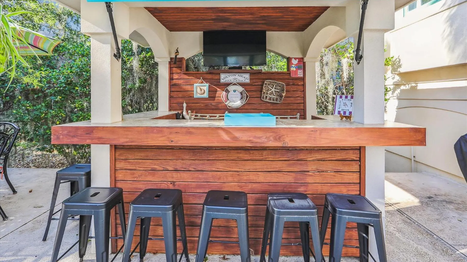 3 Sutherland Court- Private Pool, Short Walk To The Beach, Free Activities Included 別荘