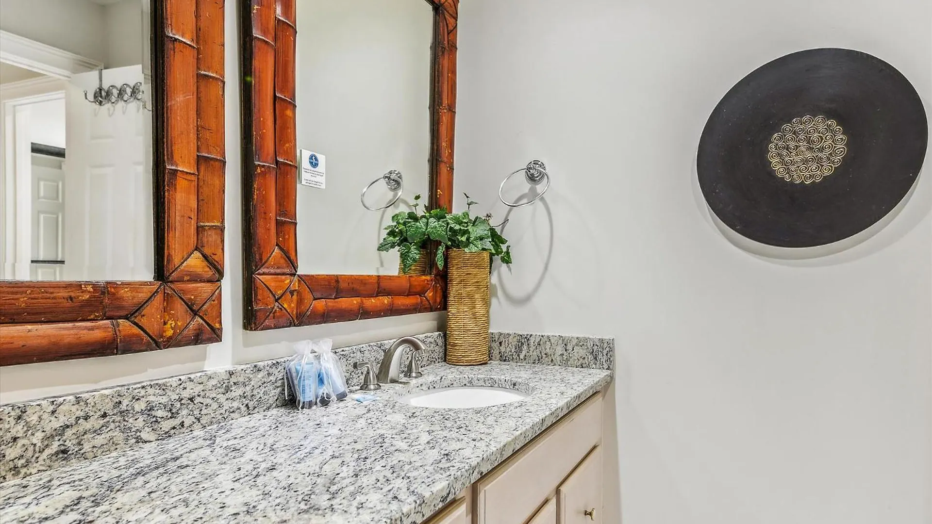 3 Sutherland Court- Private Pool, Short Walk To The Beach, Free Activities Included ヒルトンヘッドアイランド