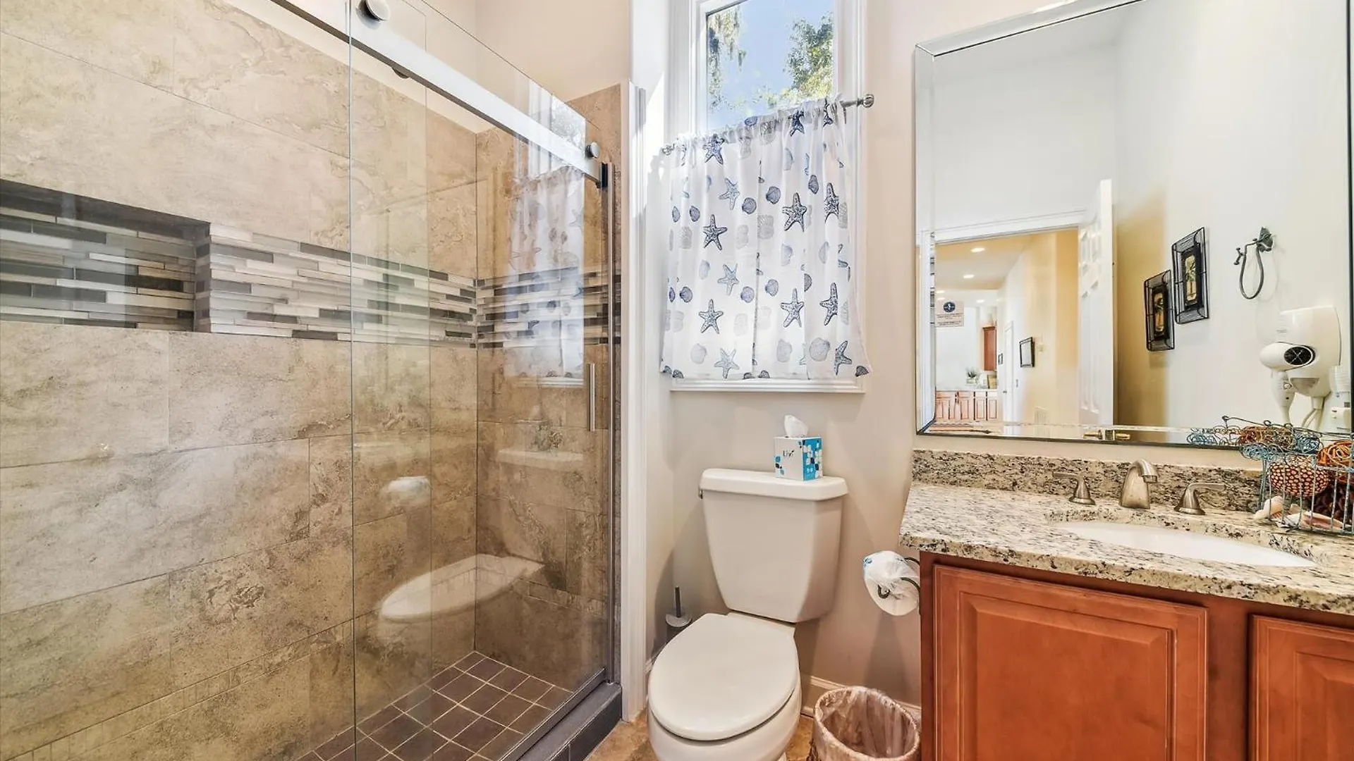 3 Sutherland Court- Private Pool, Short Walk To The Beach, Free Activities Included 別荘