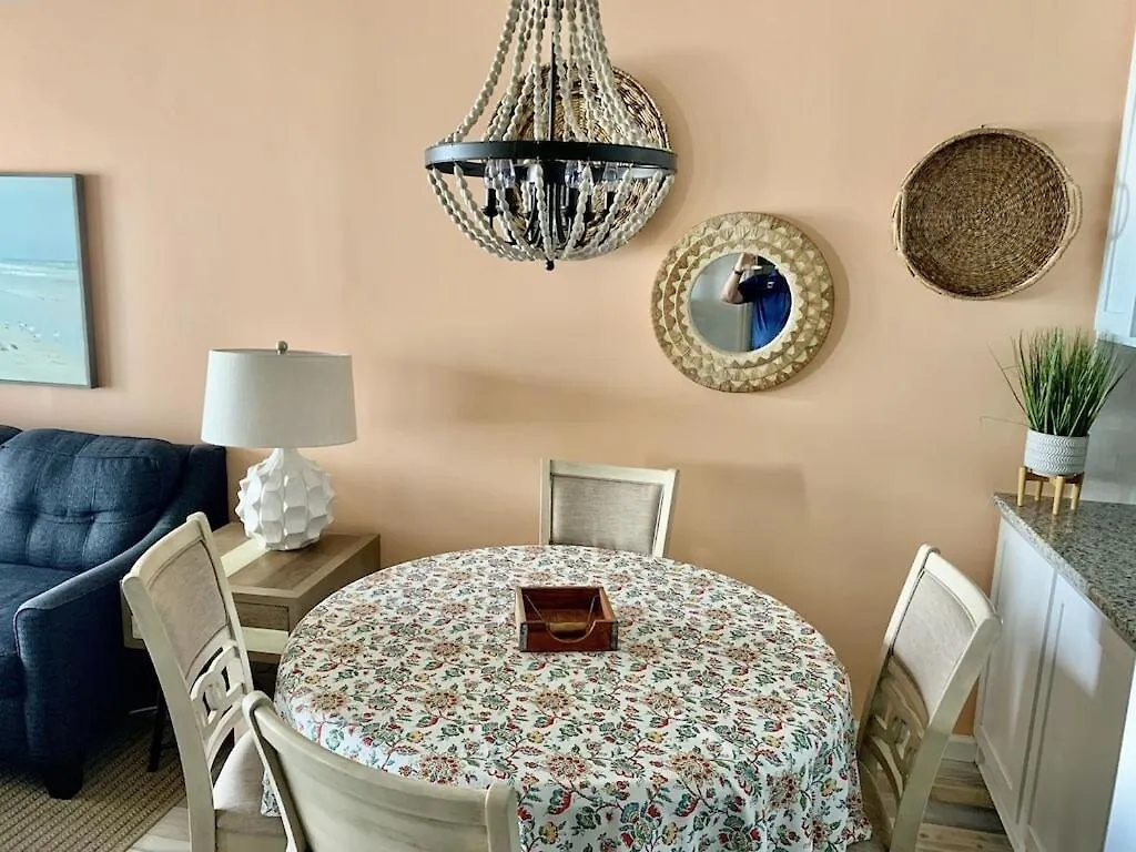 Ocean View Good Vibes 2 Bed 2 Bath Хилтон-Хед-Айленд