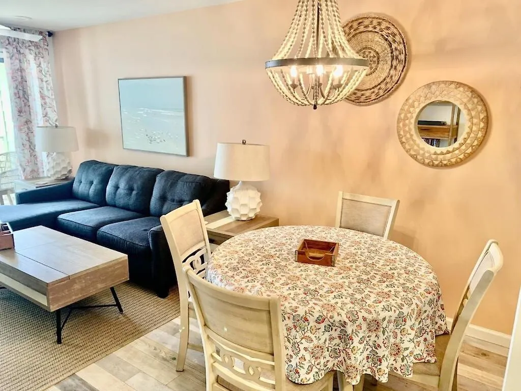 Ocean View Good Vibes 2 Bed 2 Bath