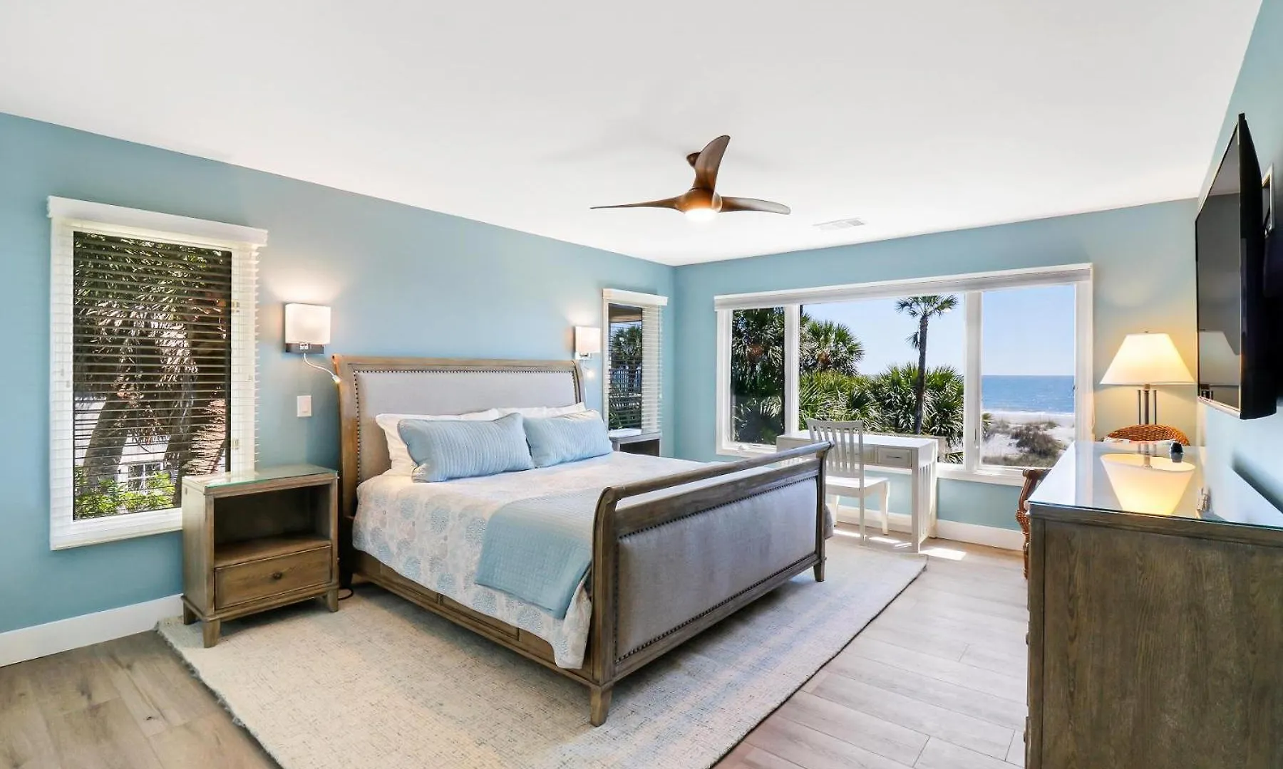 10 Ketch Villa *