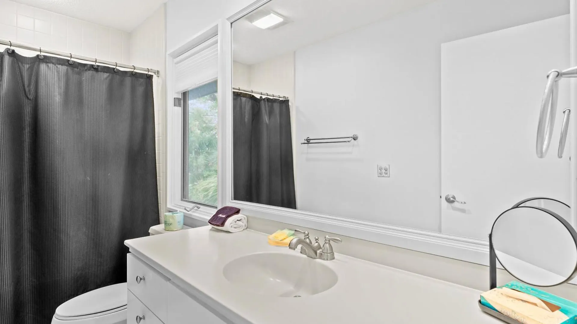 2nd Row House - Private Pool - 4 King Bedrooms - 19 Oyster Catcher Rd Hilton Head Island