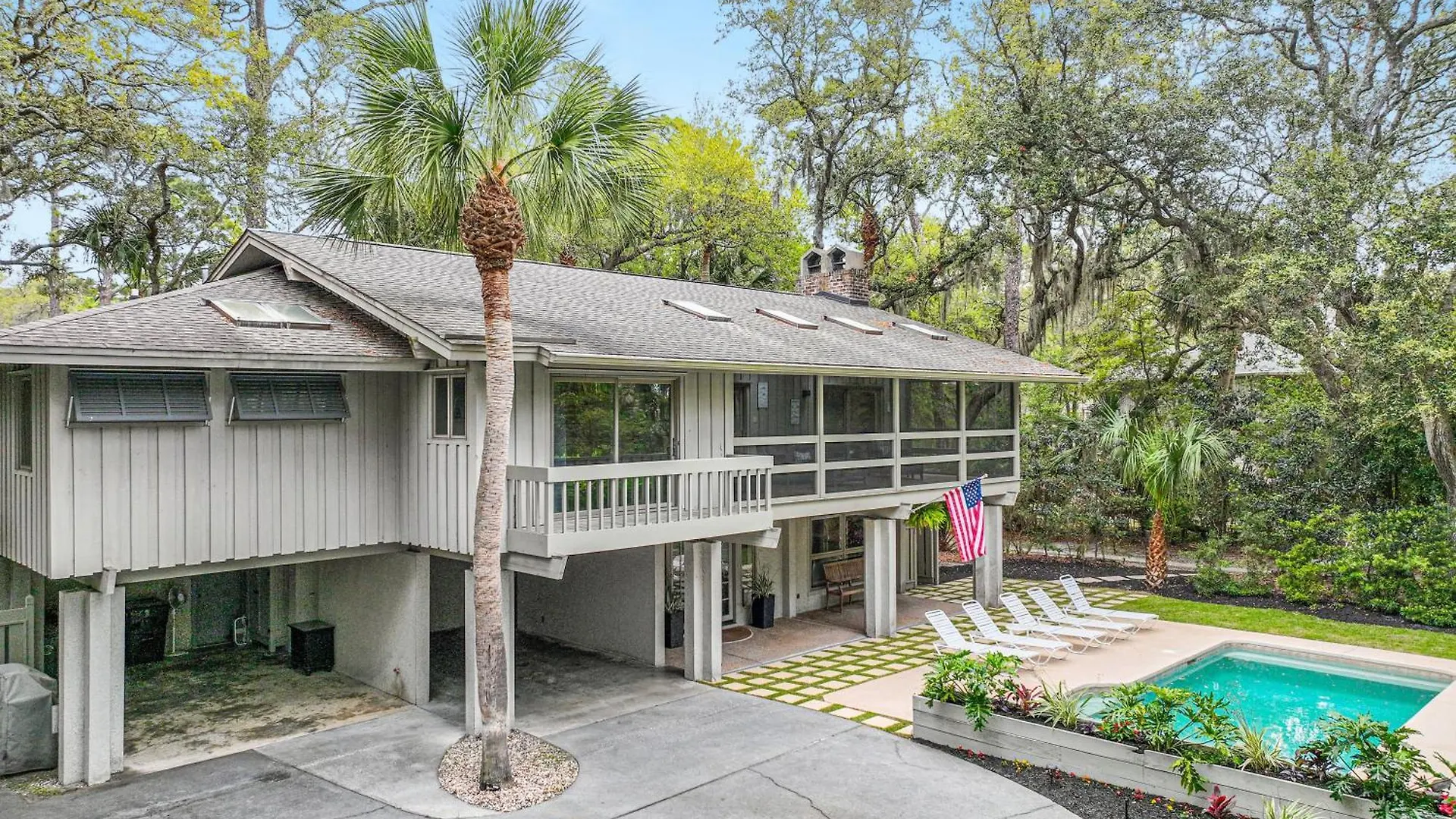 2nd Row House - Private Pool - 4 King Bedrooms - 19 Oyster Catcher Rd *