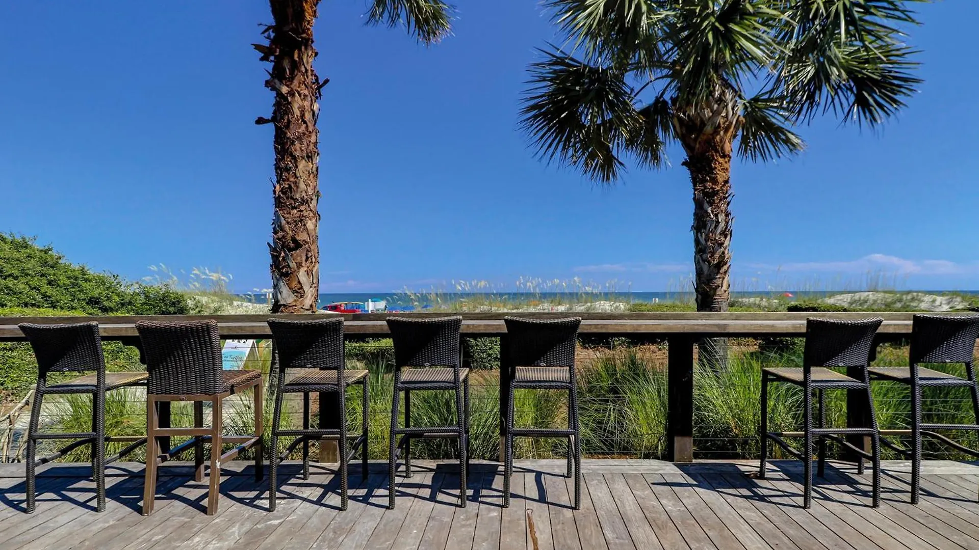 Holiday home 1737 Bluff Renovated Tommy Bahama Water Views Sleeps 6 Sea Pines Hilton Head Island
