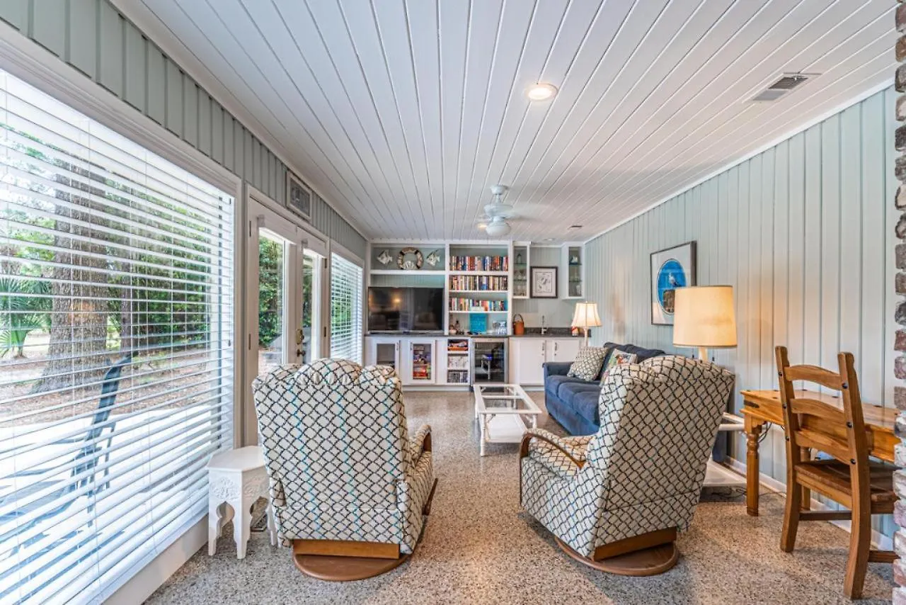 253 Greenwood New Renovations Private Pool Golf Views Sleeps 10 Sea Pines Casa de Férias Hilton Head Island