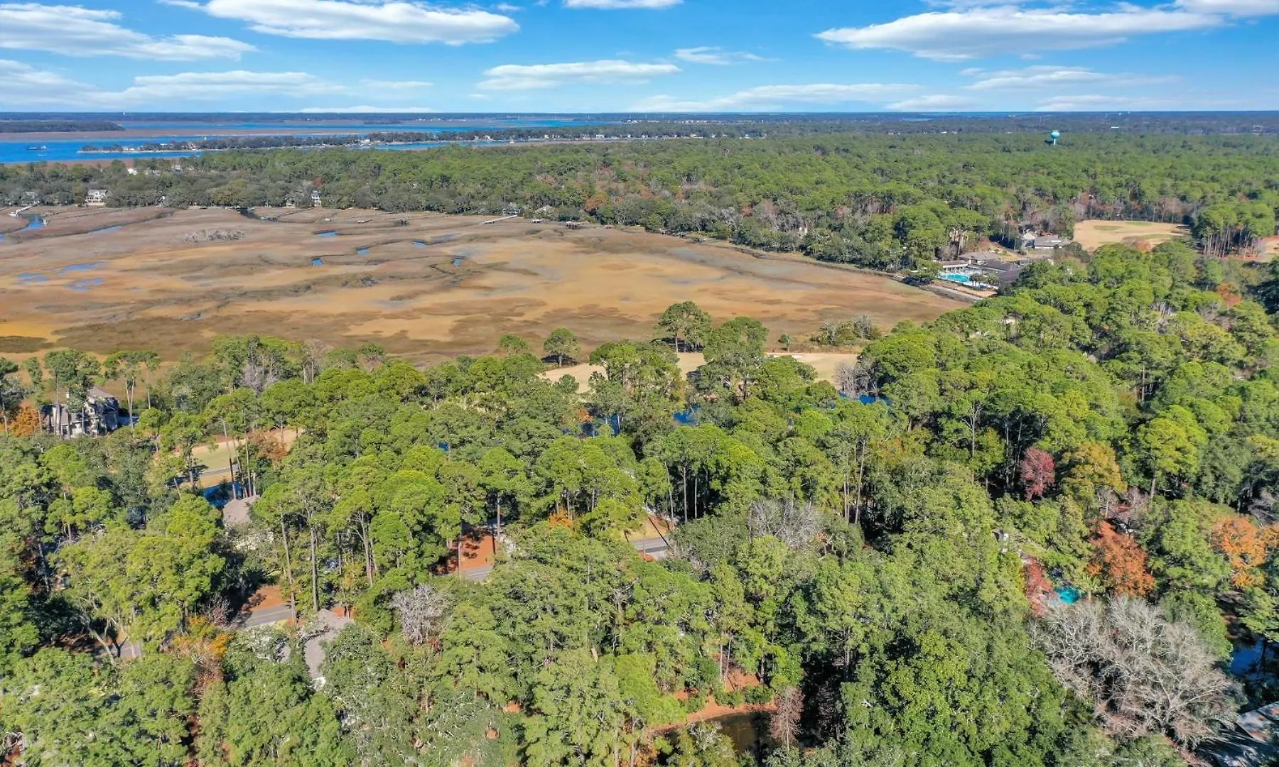 Holiday home New Listing 49 Governors Rd Renovated Luxurious Sea Pines Sleeps 8 Hilton Head Island