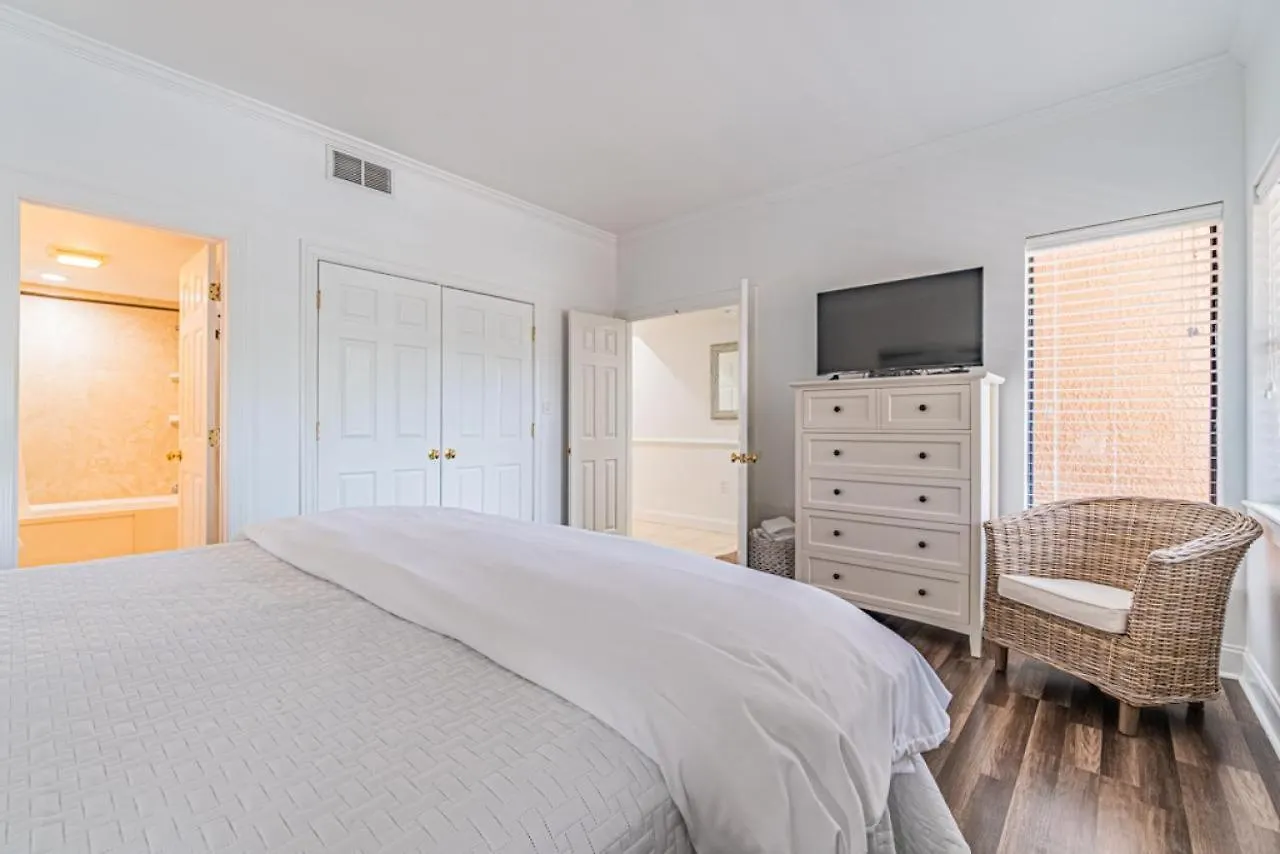 7135 Harbourside Ii In The Heart Of Dining And Shopping Harbour View Sleeps 4 Shelter Cove *