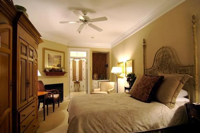 Hotel Main Street & 4*