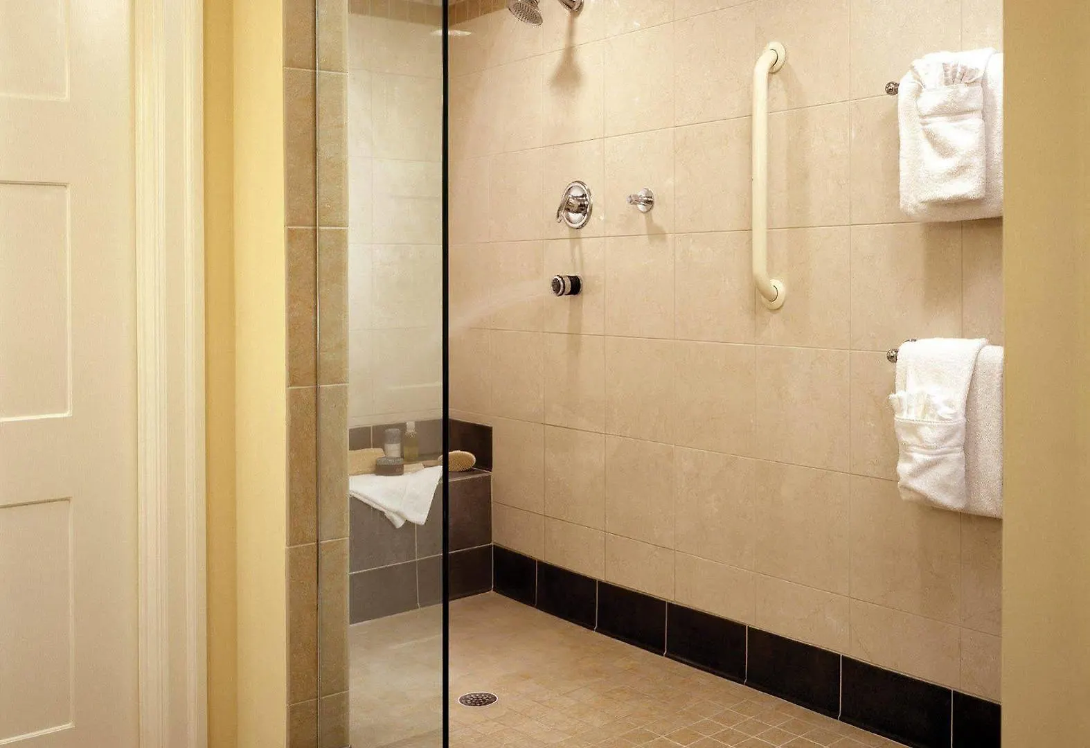 Hotel Marriott's Surfwatch 4*