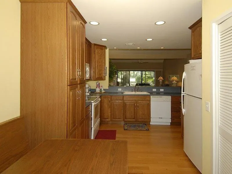 Inverness 956 هيلتون رئيس جزيرة