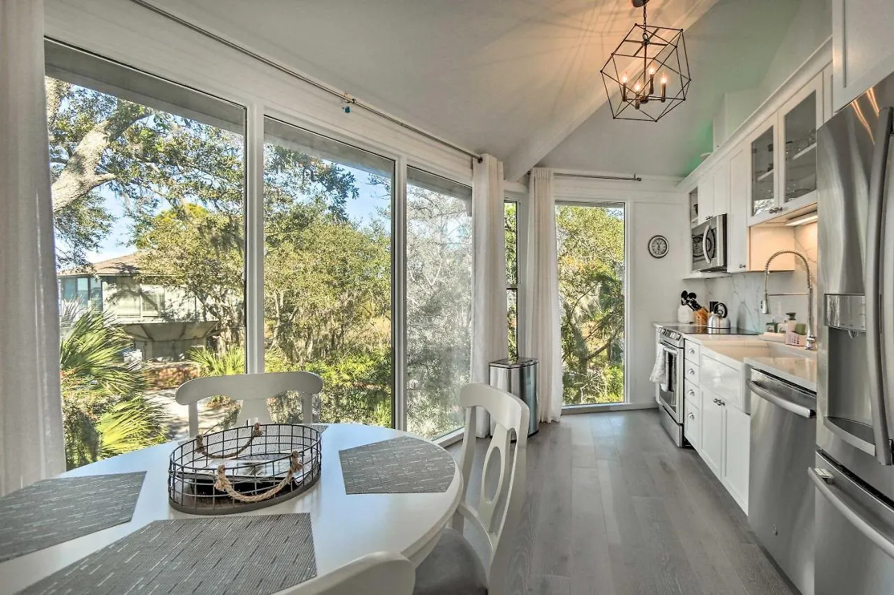 Σπίτι διακοπών Airy Treehouse With Bikes Walk To Harbour Town! Hilton Head Island