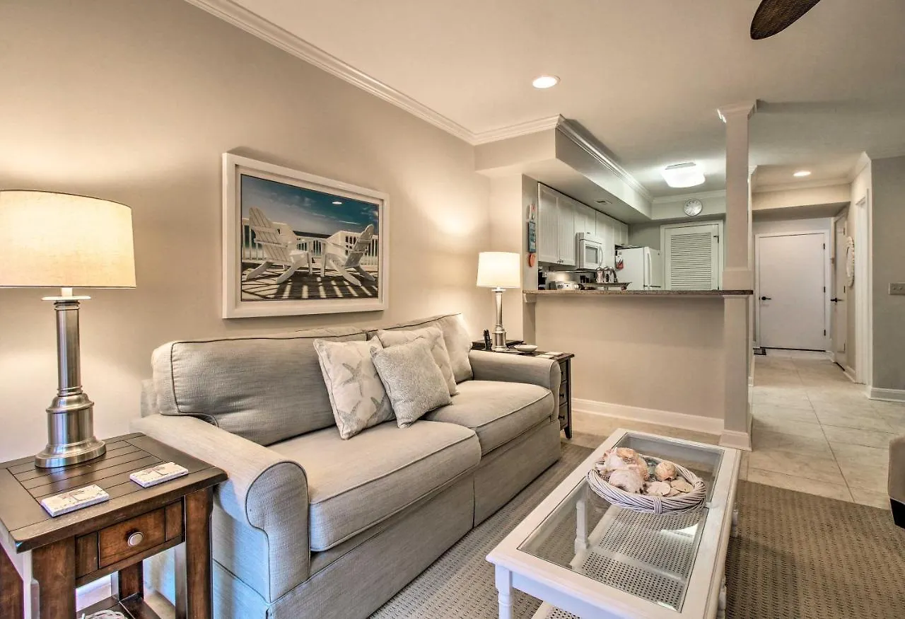 度假居 With Private Courtyard - Walk To Coligny Beach! *