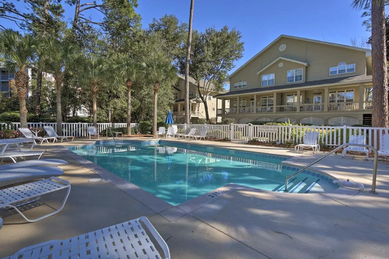 Coastal Hilton Head Retreat With Pool Access! Vakantiehuis *